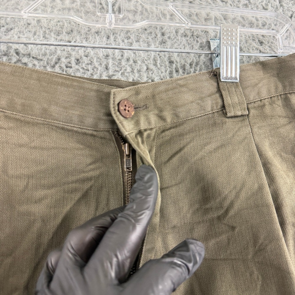 Tommy Bahama Herringbone Cargo Shorts Mens 35 Brown‎ Pleated Utility Outdoor - Picture 3 of 13